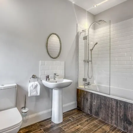 Dexter בית נופש *