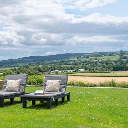 Dexter בית נופש *