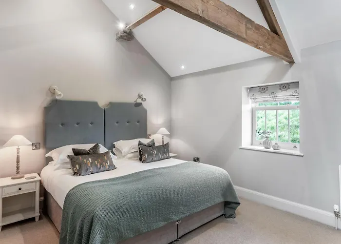 Dexter * Ravensworth